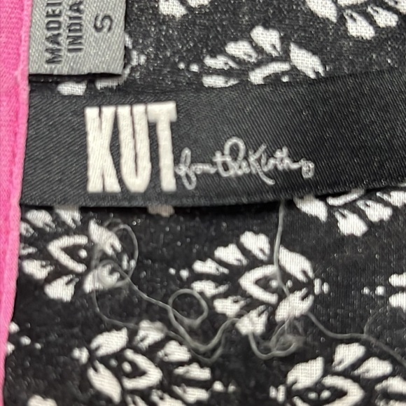 Kut from the Kloth Kwan V-Neck Tunic Shirt Blouse Small Black White Pink Light - Picture 10 of 12